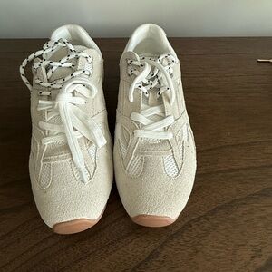 Steve Madden White and Tan Sneakers